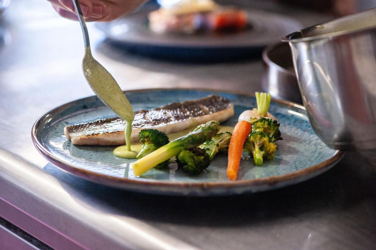 Logis Hotel Restaurant L'Essille Bassac Ngoại thất bức ảnh