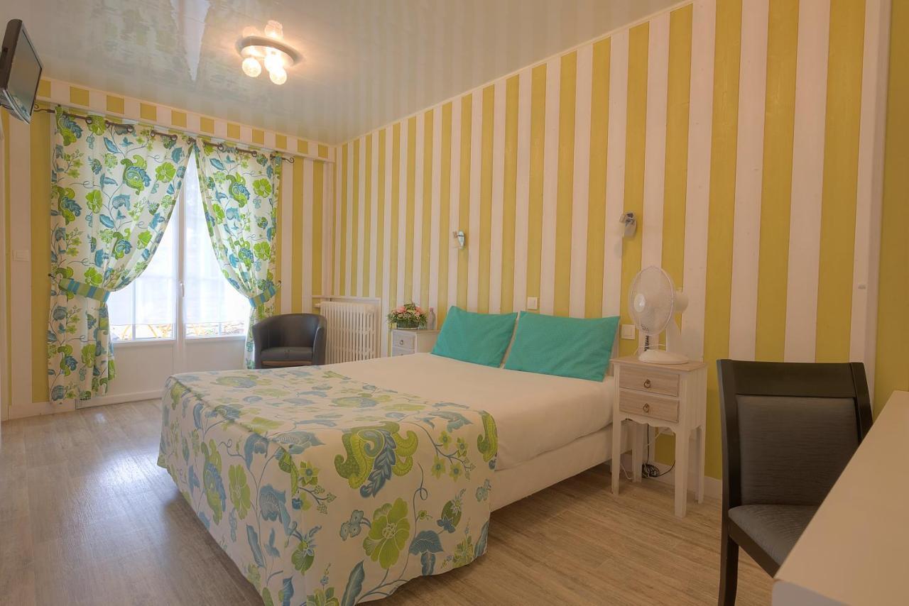 Logis Hotel Restaurant L'Essille Bassac Ngoại thất bức ảnh