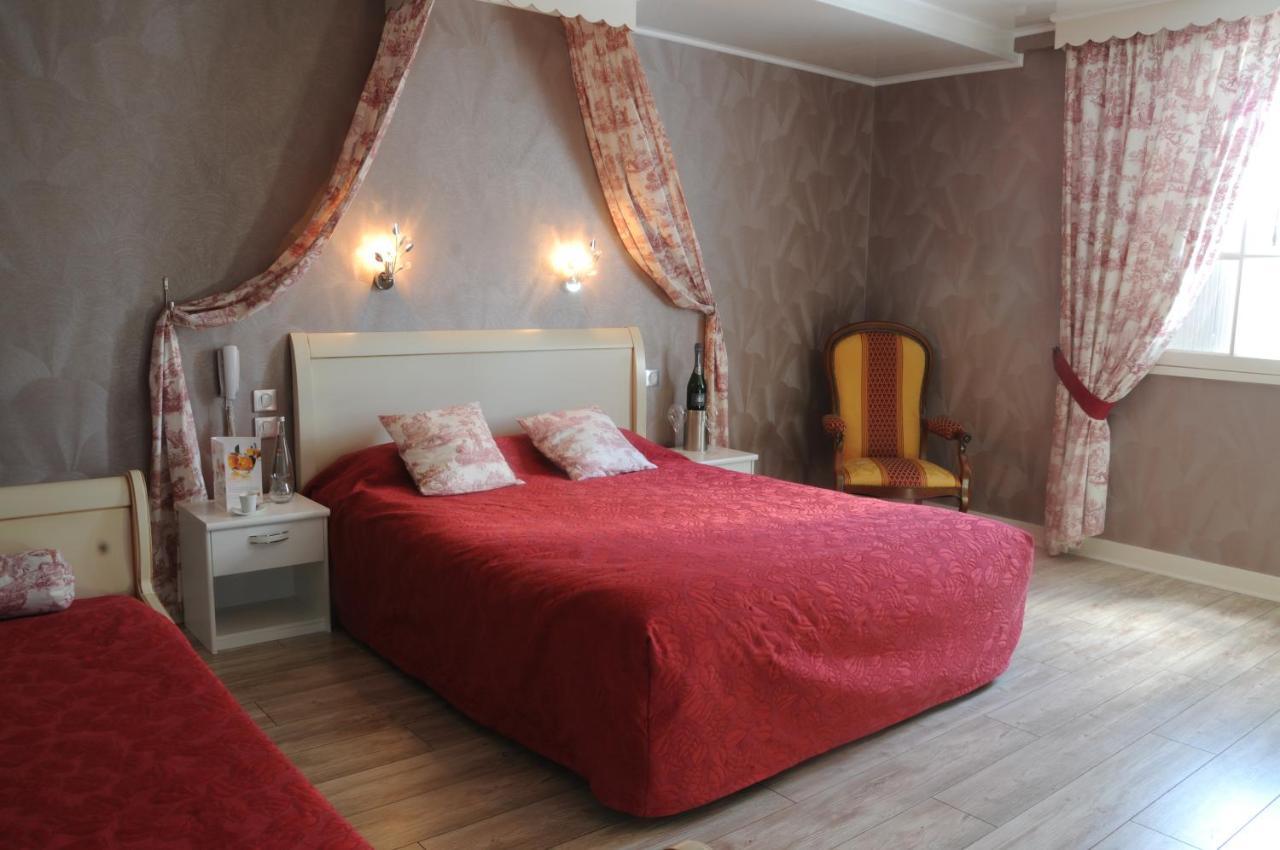 Logis Hotel Restaurant L'Essille Bassac Ngoại thất bức ảnh